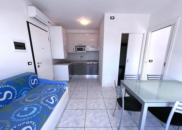 Enjoy The Sun From Our Terrace-beahost 아파트 *